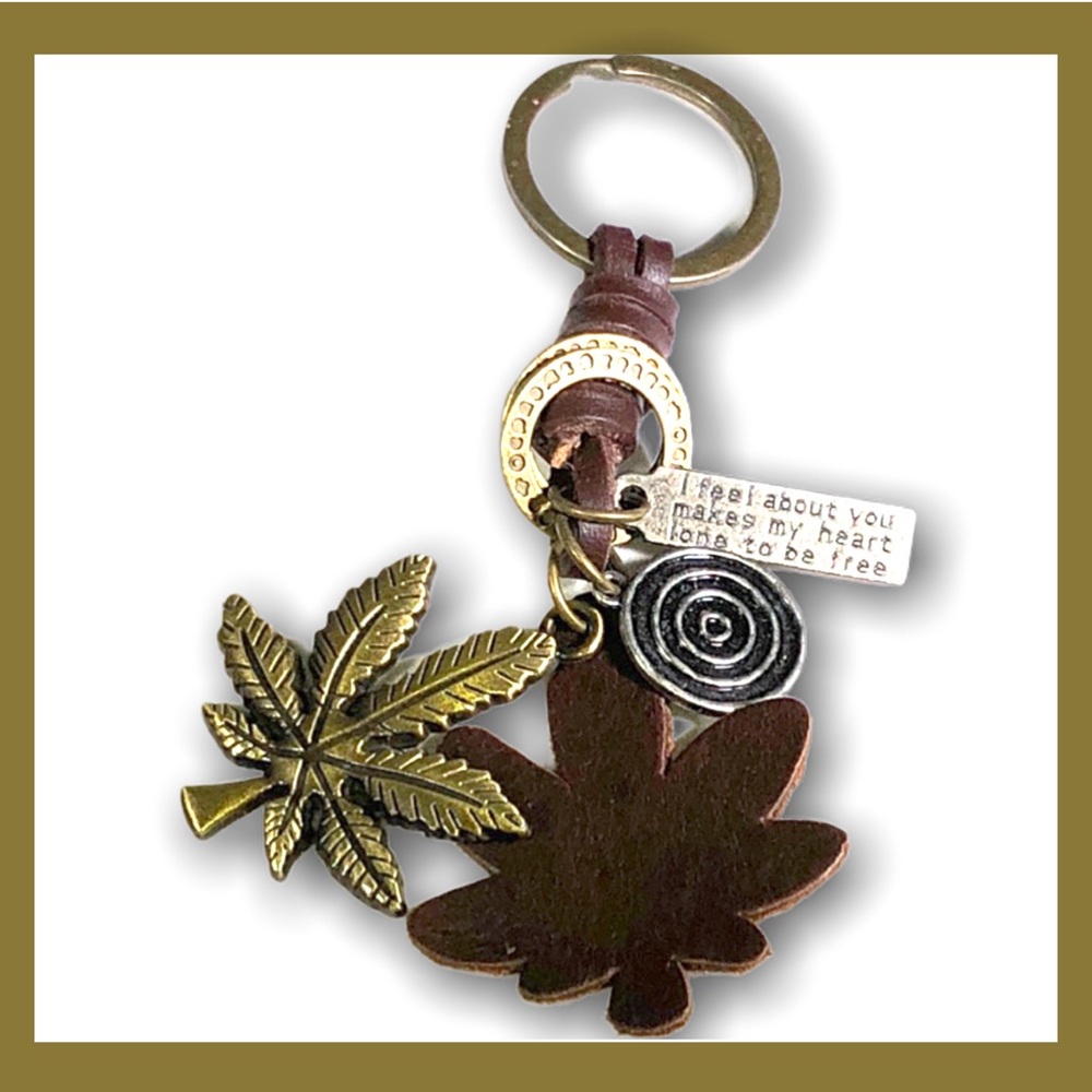 Leaf and Genuine Leather Keychain NWT